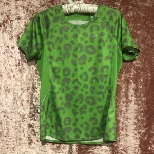 SALE🥇 NIKE FIT DRY TOP